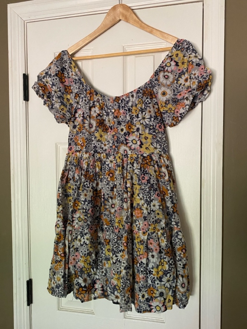 AMERICAN EAGLE - Floral Babydoll Dress - size M